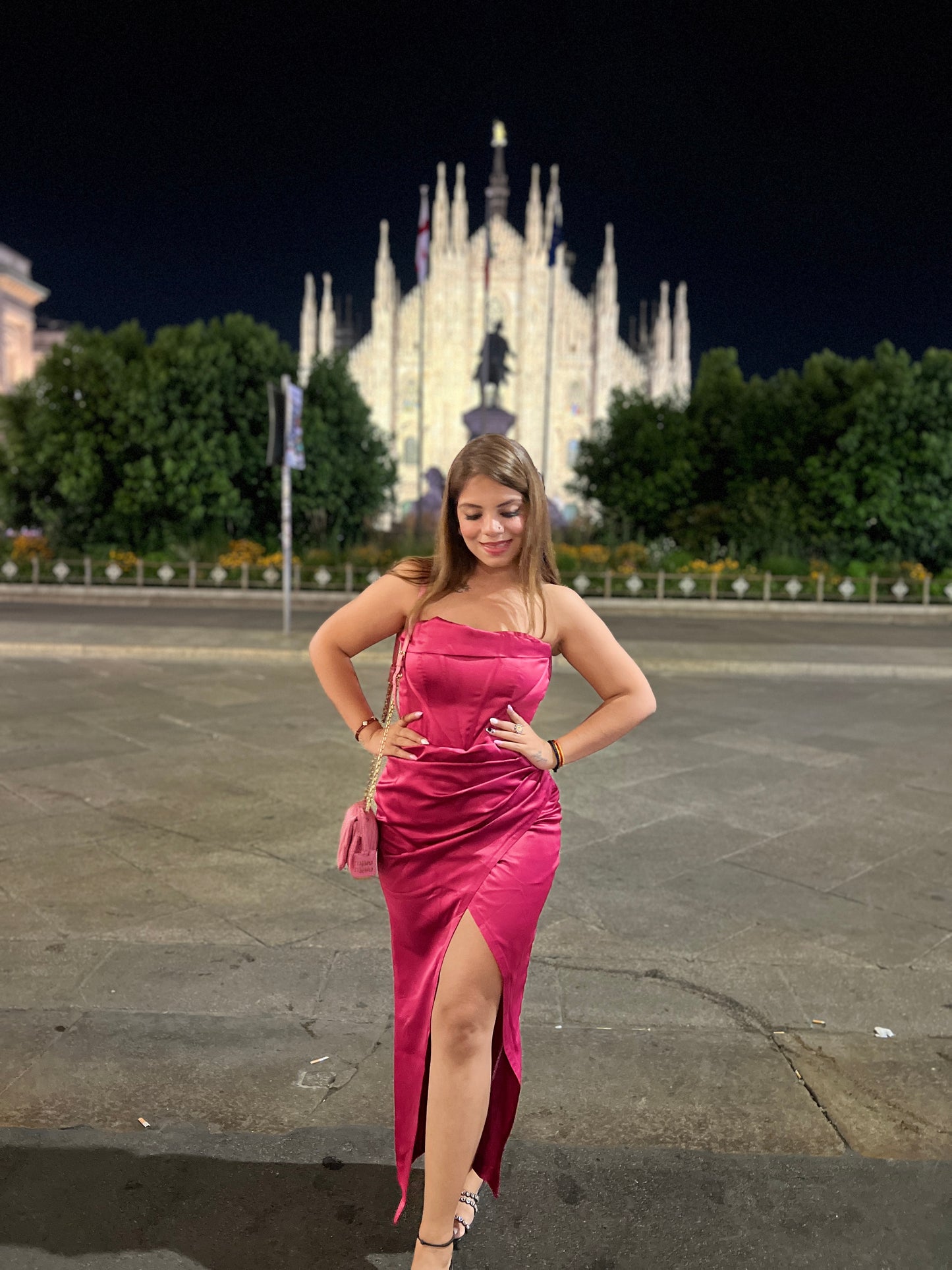Fuchsia Satin Bodycon Dress with Side Slit – Elegant Evening Wear for Women
