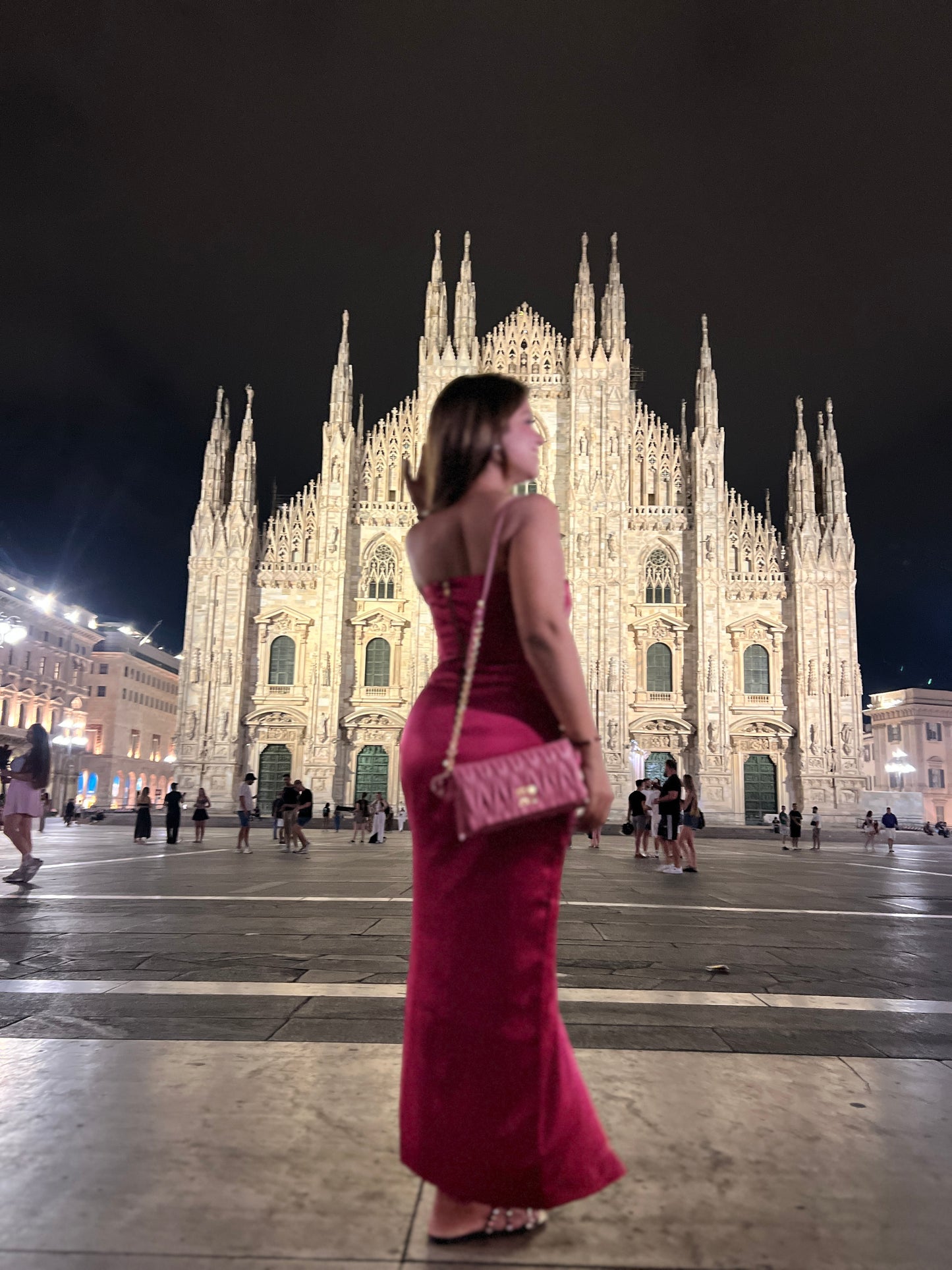 Fuchsia Satin Bodycon Dress with Side Slit – Elegant Evening Wear for Women