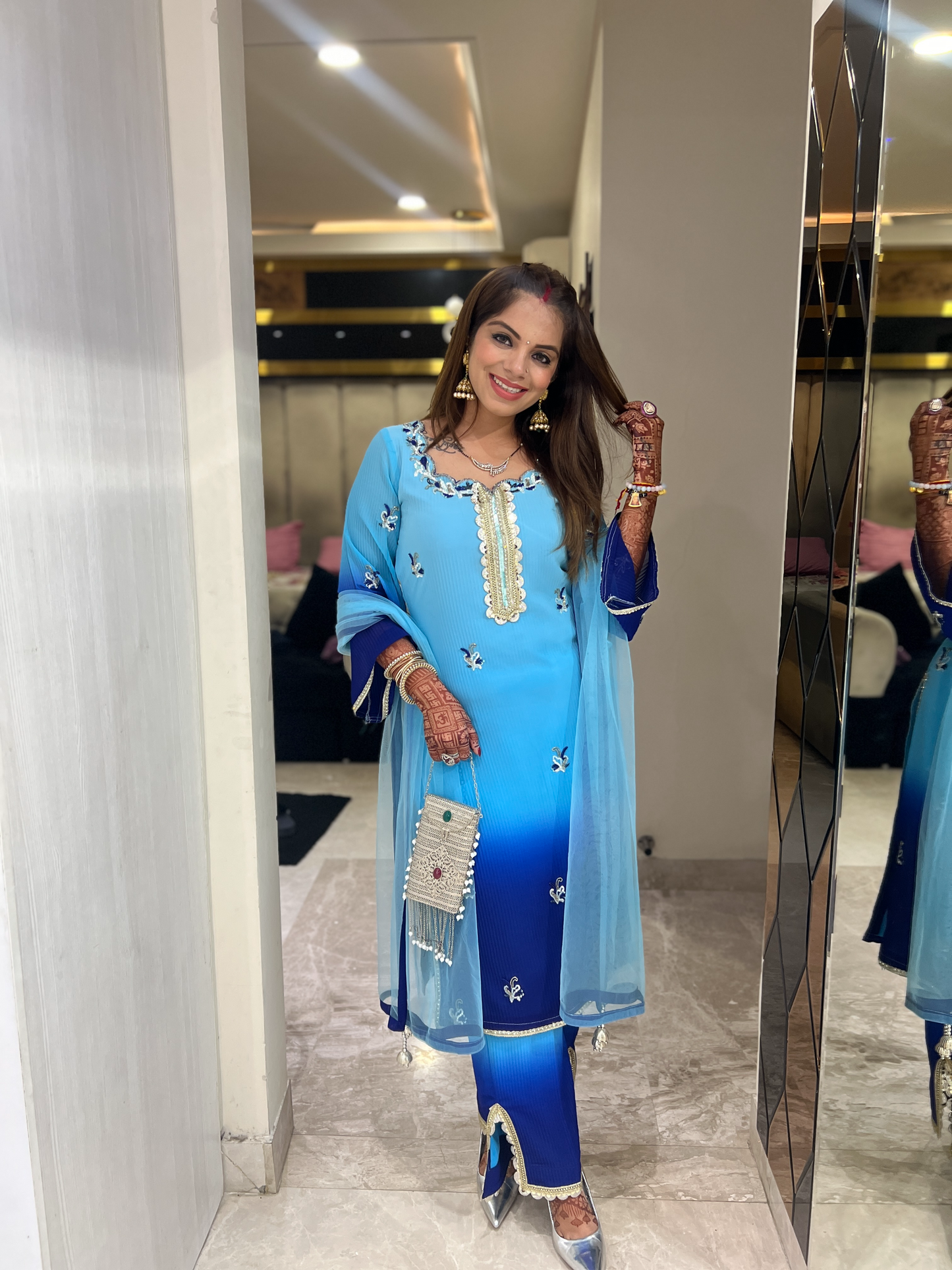 Luxurious Wrinkle Blue Ombre Embroidered Suit – Modern & Timeless Elegance