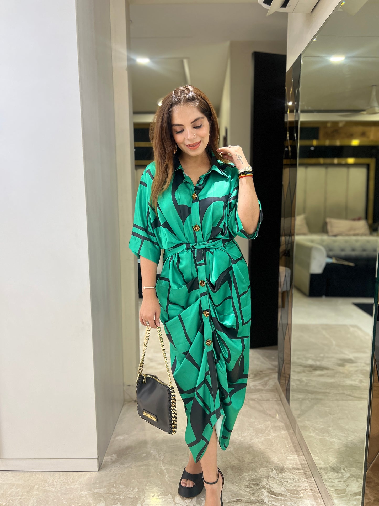 Emerald Green Draped Shirt Dress with Abstract Leaf Print – Stylish Women's Midi Dress